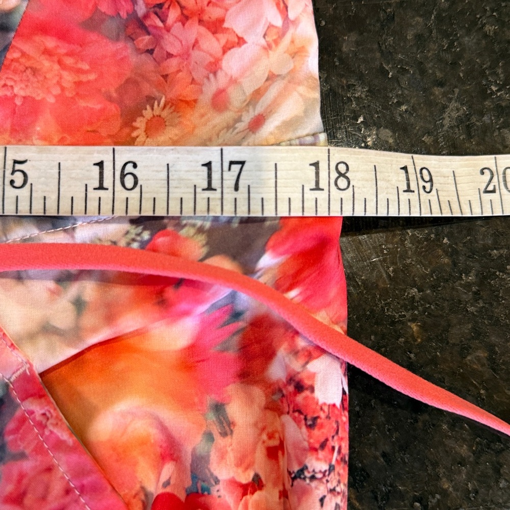 Athleta Marlow Romper in Renewed Bloom Pink Floral Print Size Medium - Picture 11 of 14